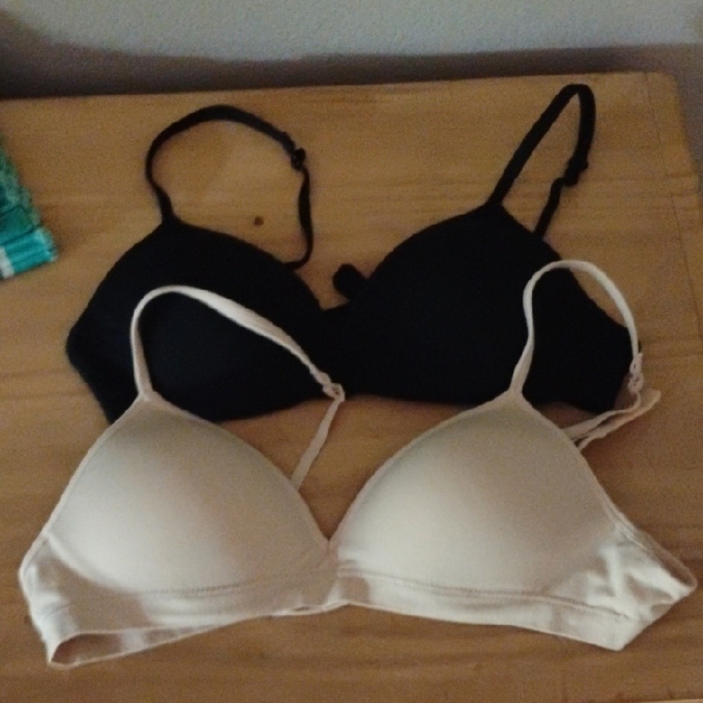SO Black and Cream T-Shirt Bras Intimates